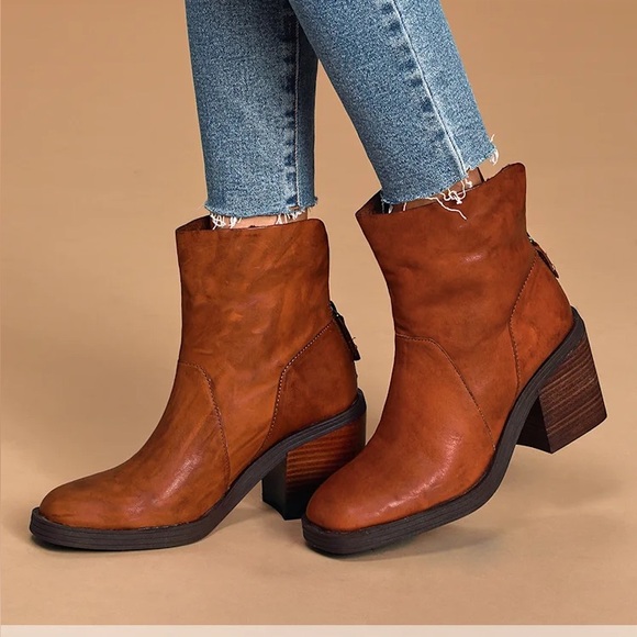 Kelsi Dagger Brooklyn for Anthropologie
Westward Ankle Boots Size 8 - Picture 13 of 13